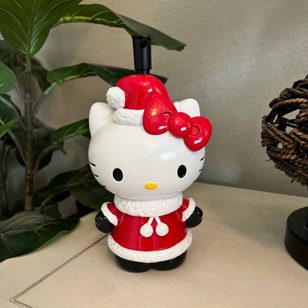 Hello Kitty christmas soap dispenser